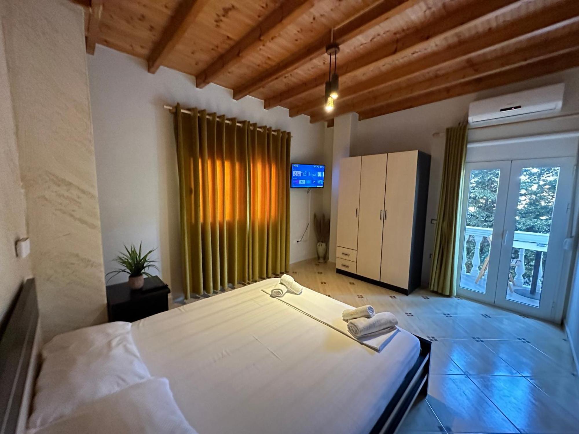 Arial Penthouse Suites Vlorë Quarto foto